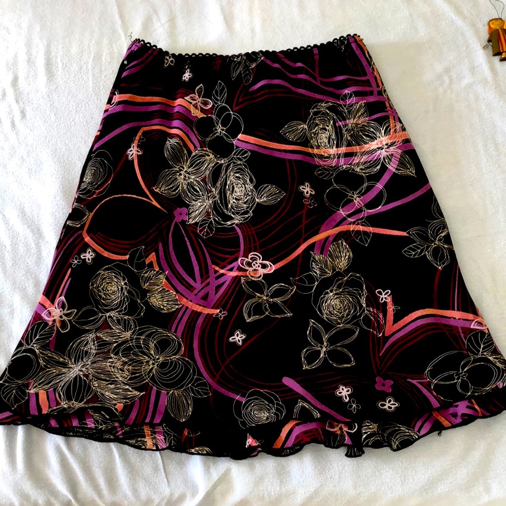 Mini skirt with ruffles